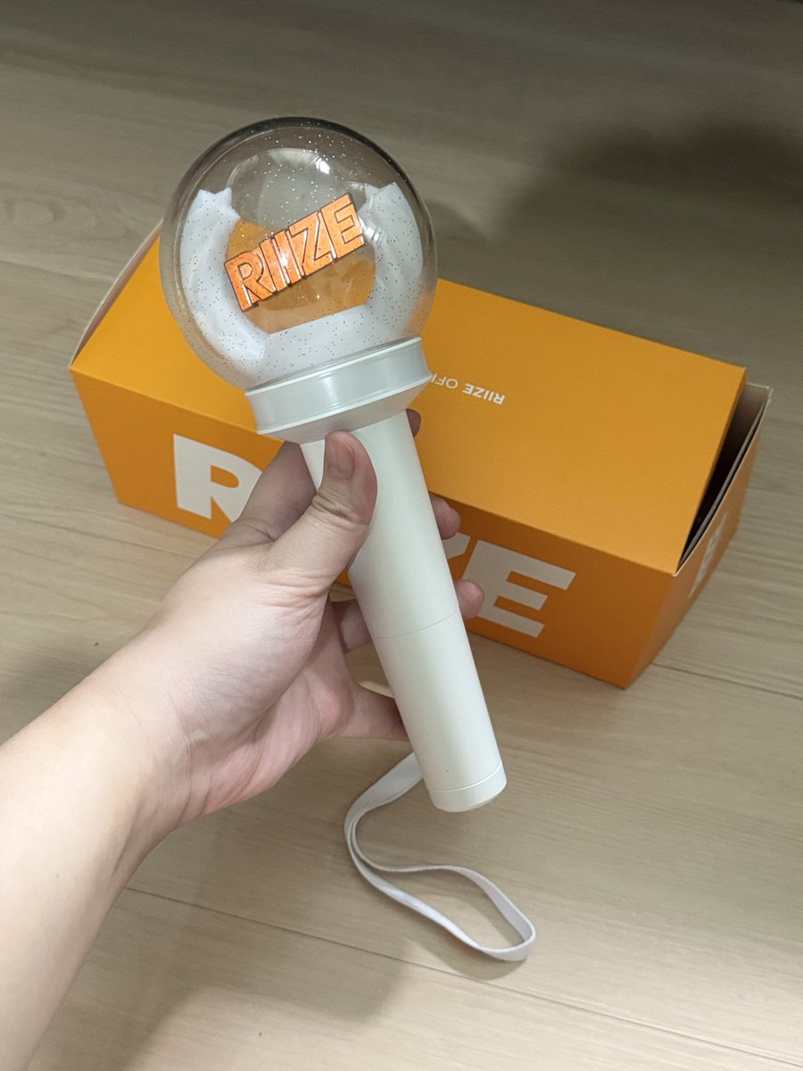 𝒄𝒍𝒂𝒊𝒓 tweet media