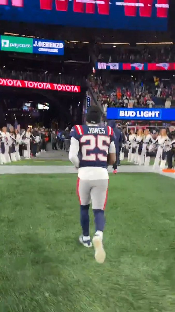 What a performance from Marcus Jones and the @Patriots defense 💯