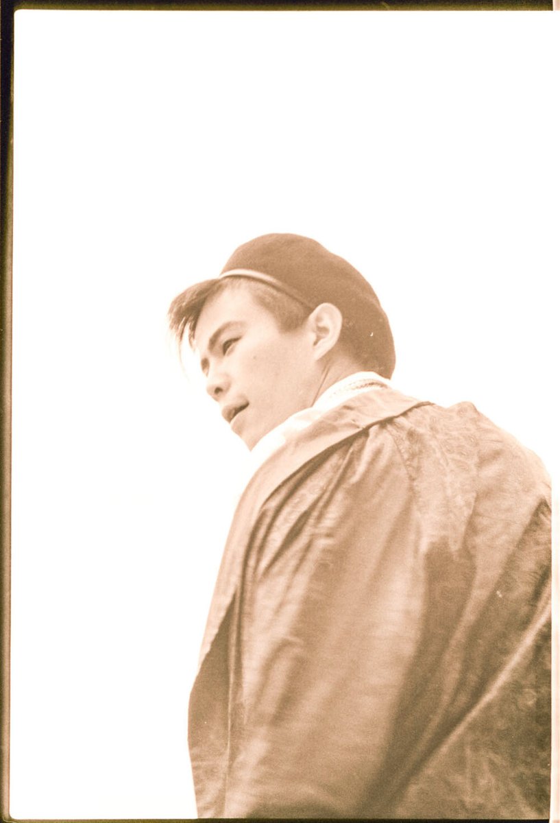 mmarico's tweet image. スマイリーこと原島宏和が逝ってしまった。寂しいよ。
85年頃アクシデンツのボーカルの彼と知り合い沢山遊んだし撮影した。
R&amp;amp;Rオリンピック嗄れ声のライブ写真と、取材で最初に撮影した時の自然体なアクシデンツの忘れられない一枚。