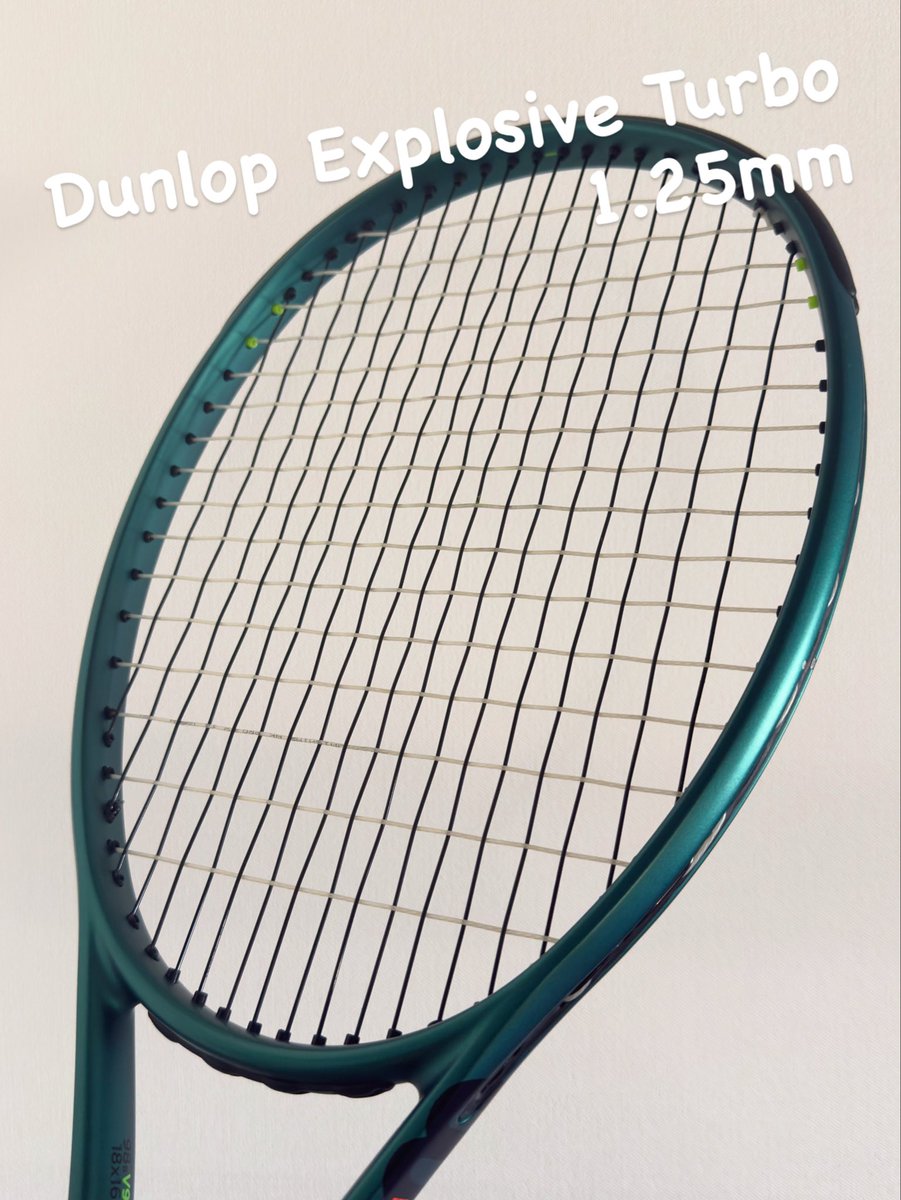 finding_maggie3's tweet photo. #dunloptennisのDunlop Explosive Turbo を当選で試打。弾きが良く、楽にパワーが出るのにコントロールもしやすい。スピンも自然にかかり、全体のバランスが◎。今後が楽しみなストリング。🎾
#圧倒するパワースピン系ポリ https://t.co/N1QBRF7Bj3