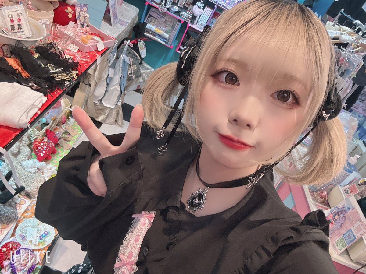 mochizuki_miya's tweet image. natu†mareさまの
@natu_mare 
チョーカーお迎え早速装着⚡️
ヘアリボンはPush×Pushさま
＠PushPush227 
とmicroさまの2個着け！！！
@396_xxxx