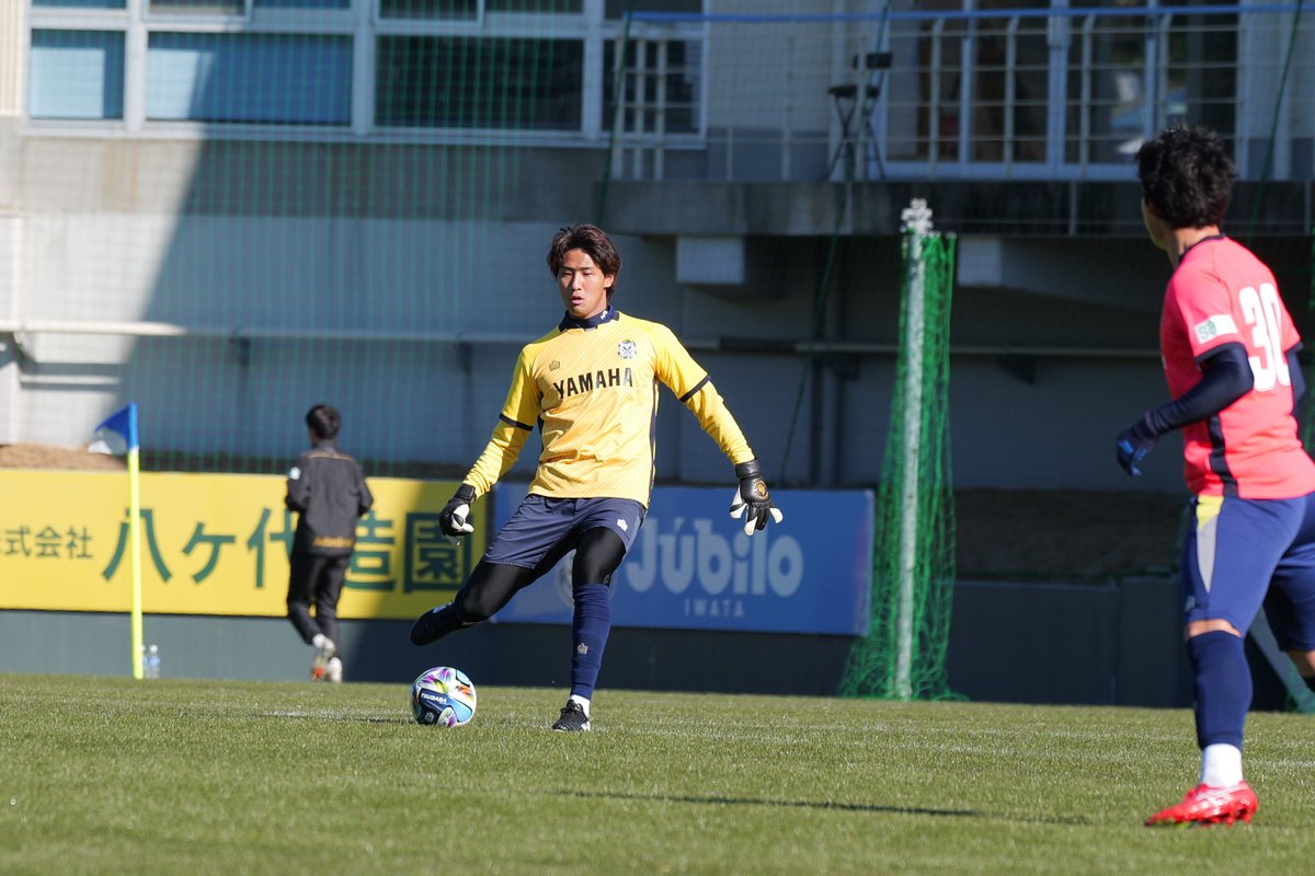 1/12 練習試合 vs. #藤枝東高校 35分×2本 ジュビロ磐田 6-2 藤枝東高校