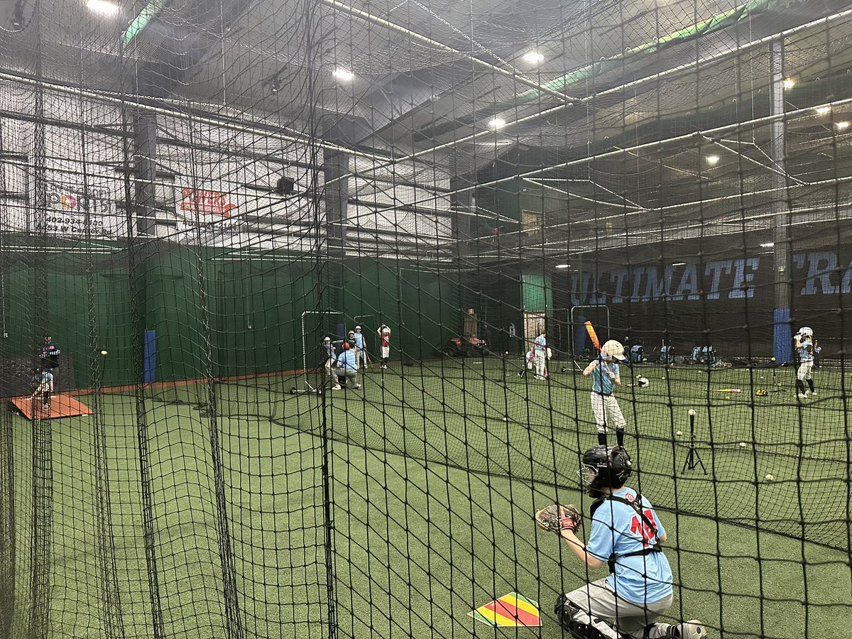 UBA Select tweet media