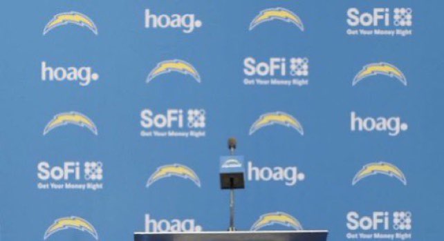 No Context Chargers (@nocontextlac) on Twitter photo 