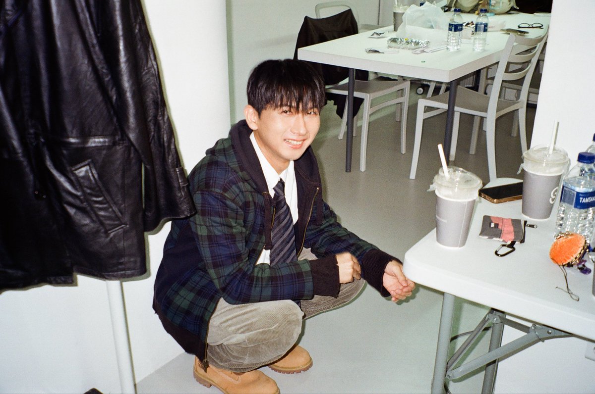 유슬리스 프레셔스🔮 tweet media