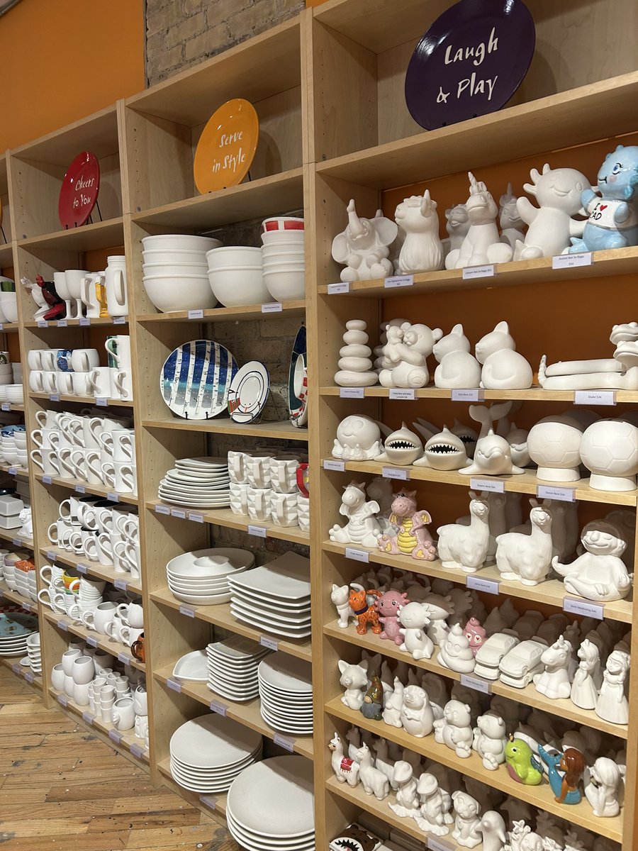 aina ♡ tweet media