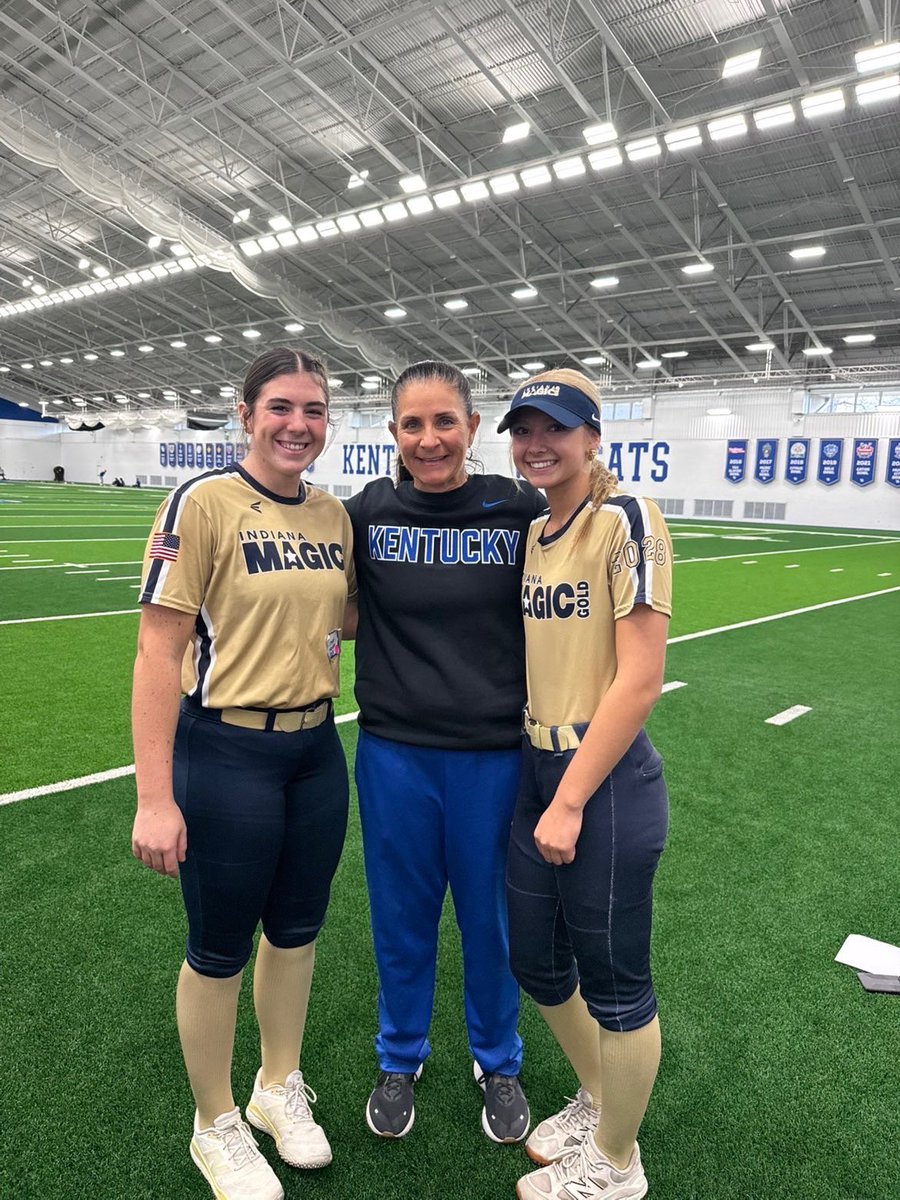 Charlie Swiger tweet media