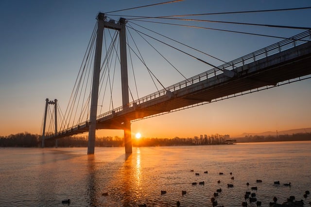 Life2See's tweet image. Sunset ở đâu cũng đẹp, nhưng sunset ở Việt Nam thì... có hồn hơn! 🌇 #Umi @Pact_Swap @_technotainment @YOM_Official