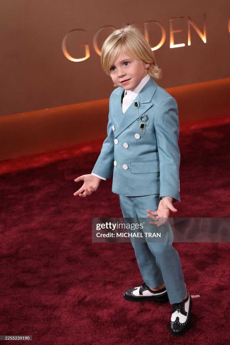 babi's tweet image. MILO!!!!!!!!!!!!! 

Coisinhas lindaaa #GoldenGlobes