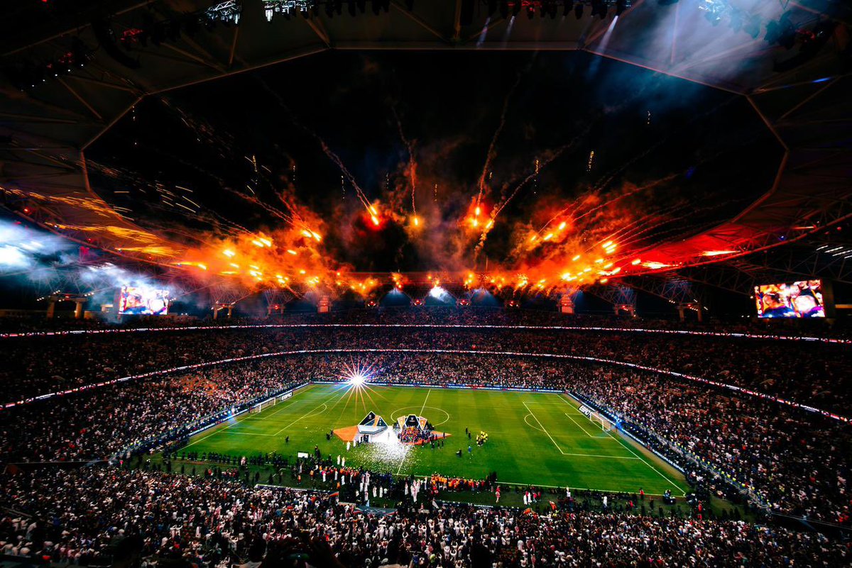 استضافة جديدة تعكس استمرار تميز المملكة في تنظيم واستضافة أهم الأحداث الرياضية العالمية بدعم غير محدود من قيادة وطننا العظيم 🇸🇦

ألف مبروك لفريق برشلونة وحظاً أوفر لفريق ريال مدريد

#السوبر_الإسباني_بجدة