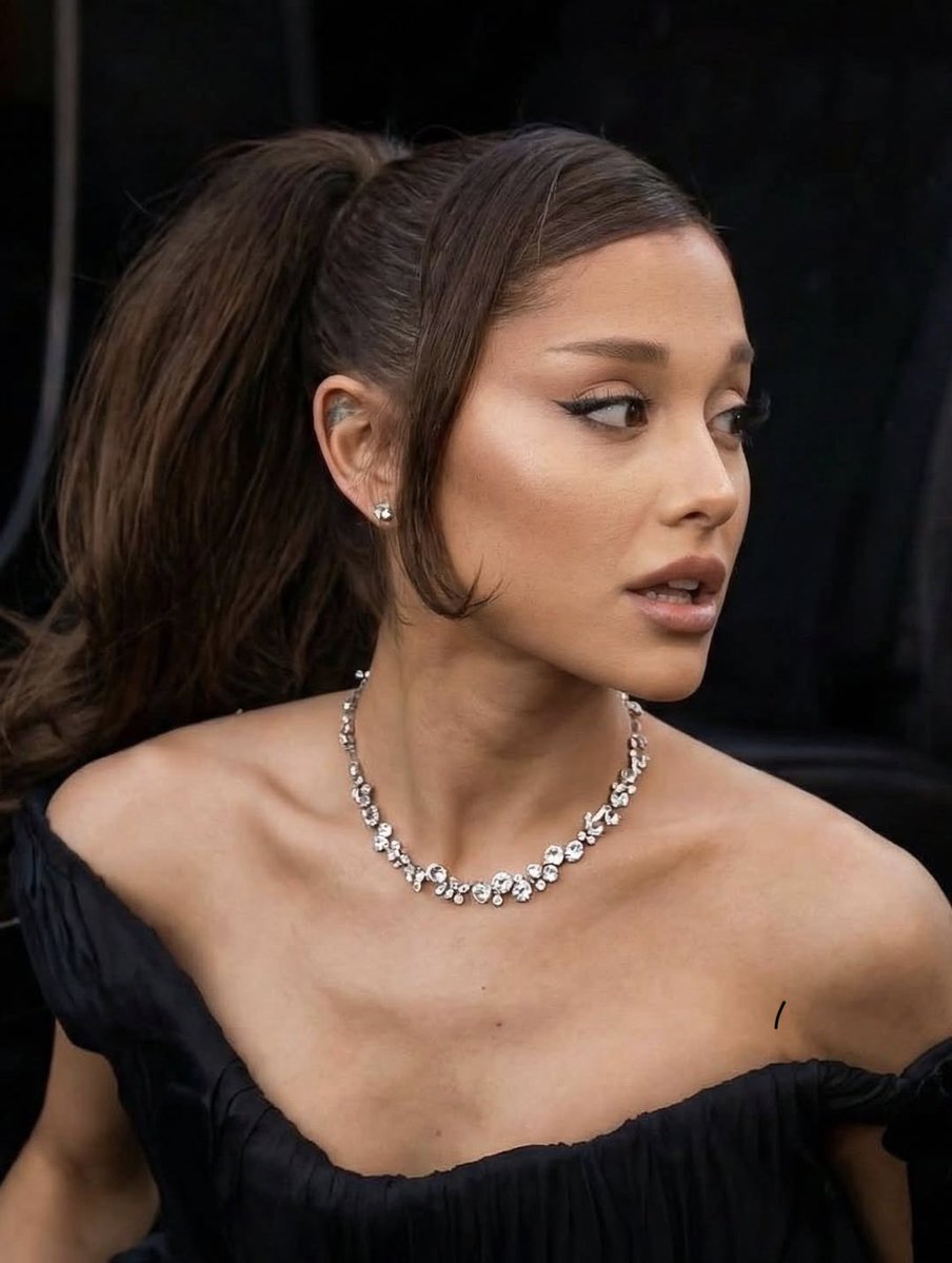 oscardariana's tweet image. APAVORADO COM ESSE ROSTO