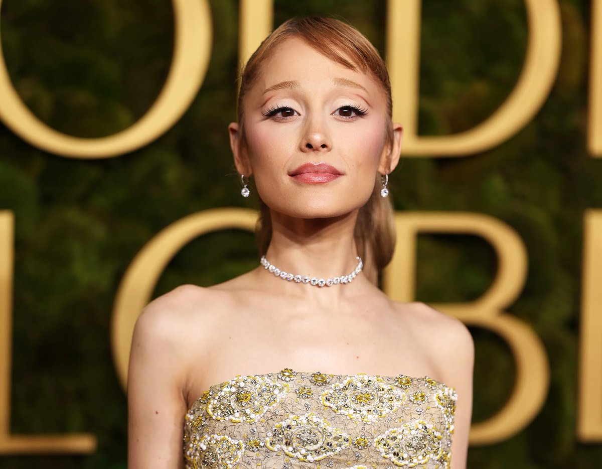 honeyariedits's tweet image. 2025                                            2026