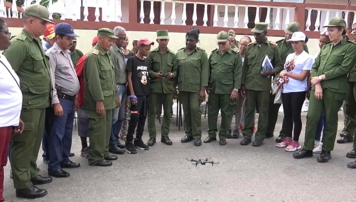 MagJorgeCastro's tweet image. Nuevas imágenes revelan poderío destructivo del ejército comunista en #Cuba.

Wao.