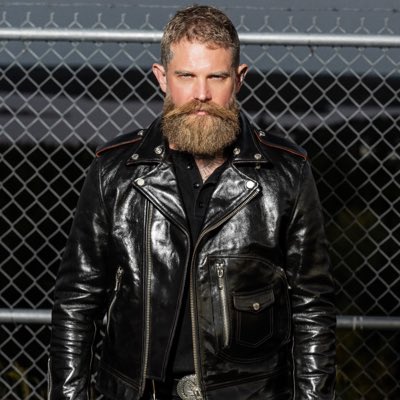 Nølān Parody| tweet media