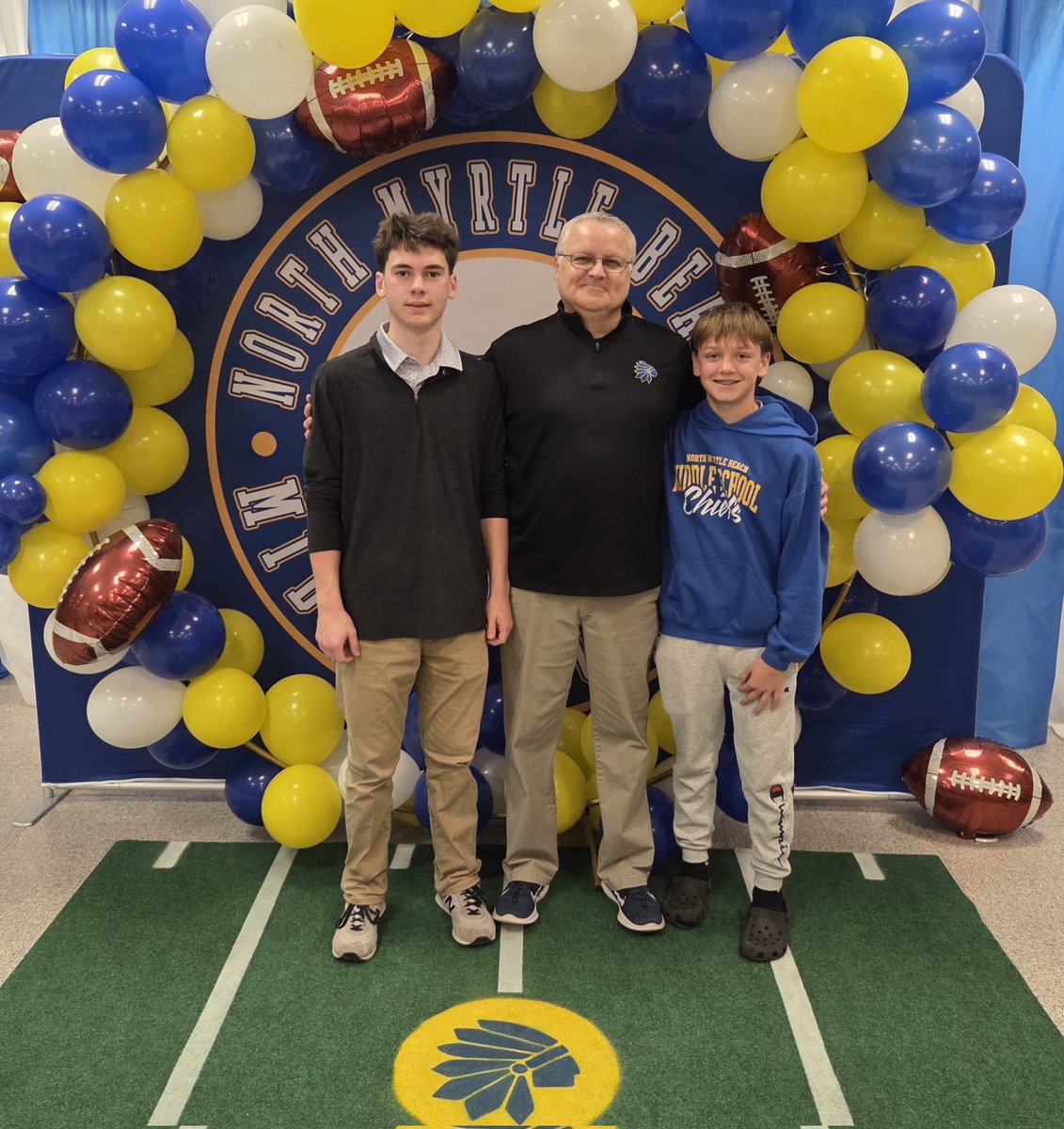 Coach Mac tweet media