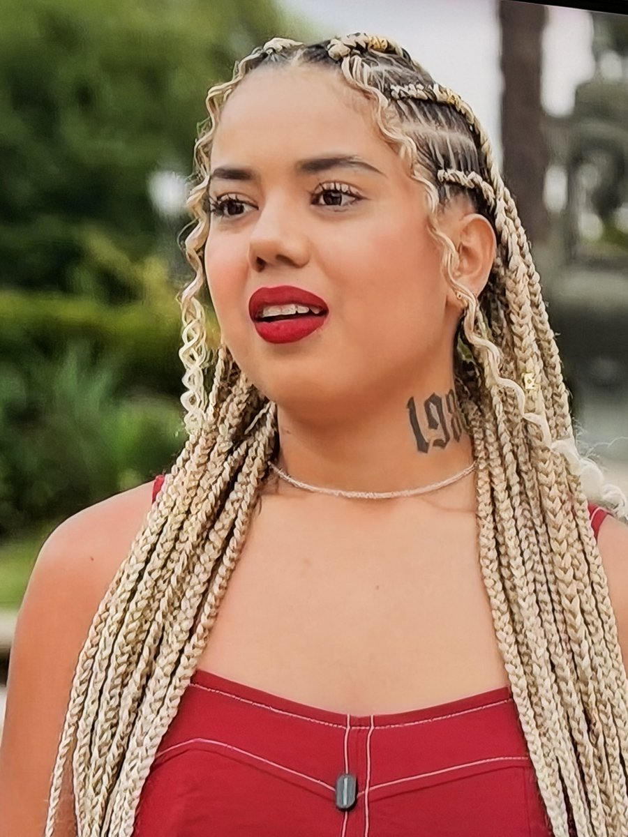 kancellada's tweet image. Primeira participante da Fazenda 18 
Já temos viu 
,essa daí tem vaga garantida