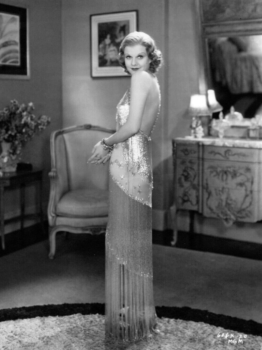 manumanito's tweet image. Uff el Armani Prive de Kate Hudson muy à la Jean Harlow #GoldenGlobes