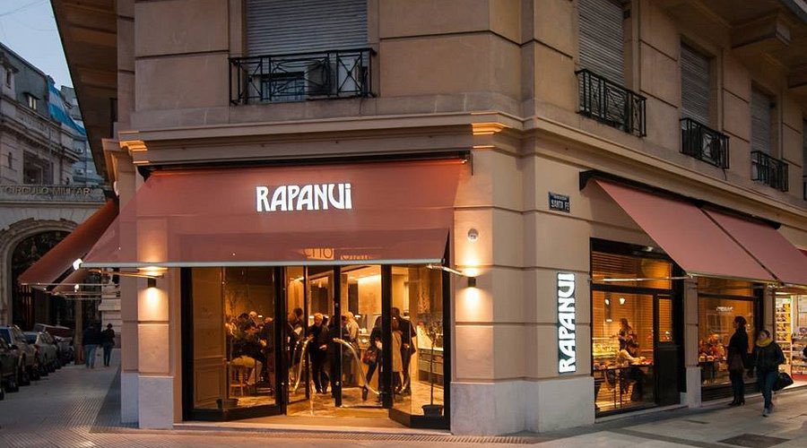 Según Taste Atlas, “Cadore” quedó en el 4to lugar como la Mejor Heladería del Mundo. En el Top 100 se destacan “Rapanui” y “Scannapieco” como únicas heladerías nacionales. 

#1 Vivoli 🇮🇹 
#2 Badiani 🇮🇹 
#3 Angelo Brocato 🇺🇸 
#4 Cadore 🇦🇷 
#5 Zanoni &amp; Zanoni 🇦🇹 

#24 Rapanui 🇦🇷