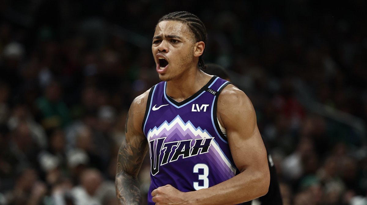 𝒃🏀 tweet media