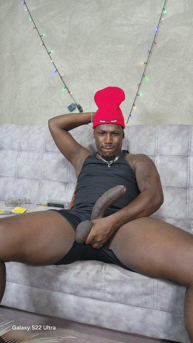 marck_big_cock tweet media