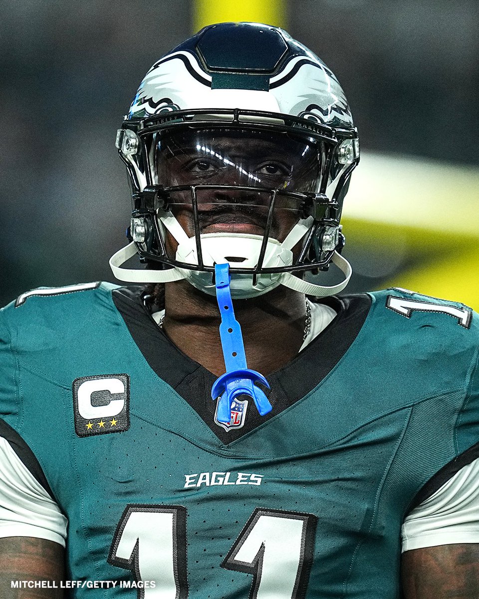 ESPNInsights's tweet image. The Eagles had four drops on third down vs the 49ers in the Wild Card round.

This was more third down drops than they had in the regular season, as well as the most in a playoff game since ESPN began tracking the stat in 2006.