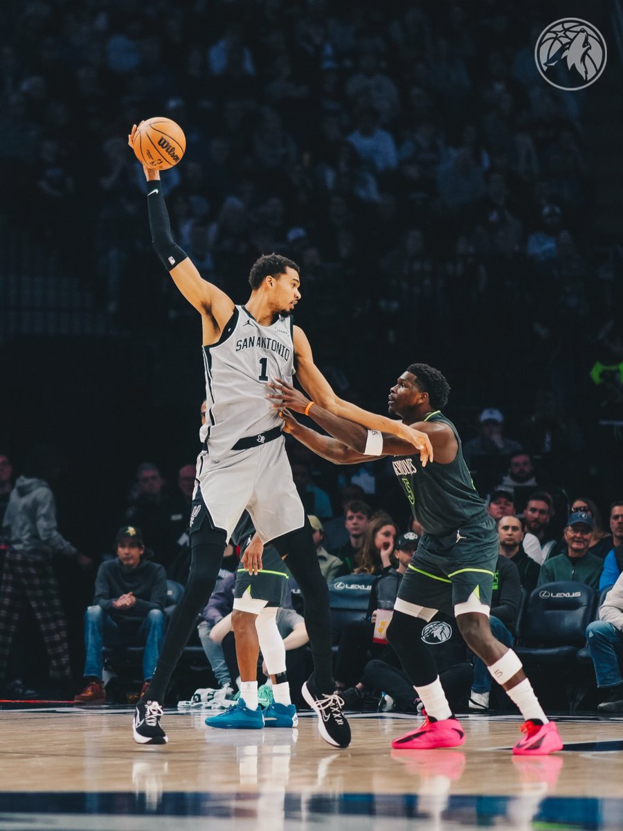 Timberwolves's tweet image. 👽 x 🐜