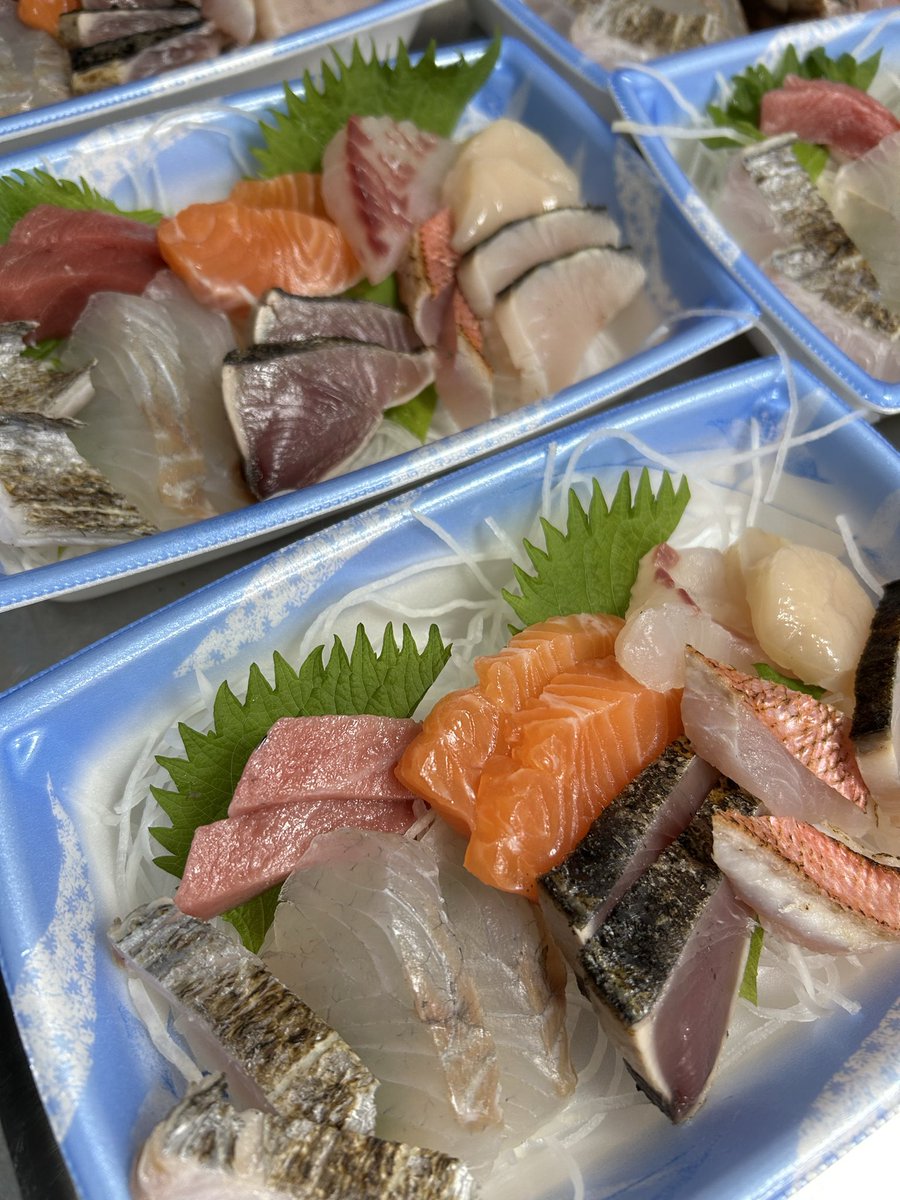 おはようございます🐟 本日は成人の日🎉 20歳、40歳、60歳、80歳、100