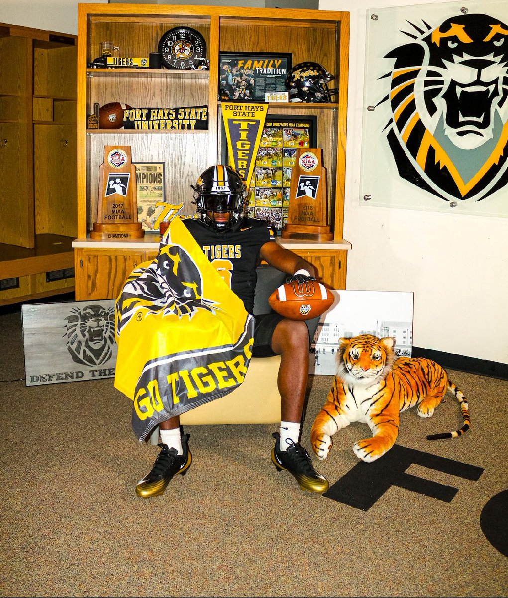 JaylenHardy_6's tweet image. Had a great visit down in Kansas  this week !! Thank you to hays and the great people !!!