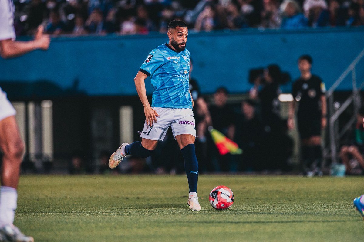 yokohama_fc's tweet image. #レオバイーア 選手が、契約満了に伴い、クラブを離れることが決定しましたのでお知らせいたします。

レオバイーア選手、2シーズンにわたり横浜FCのために戦ってくれて、本当にありがとうございました。…