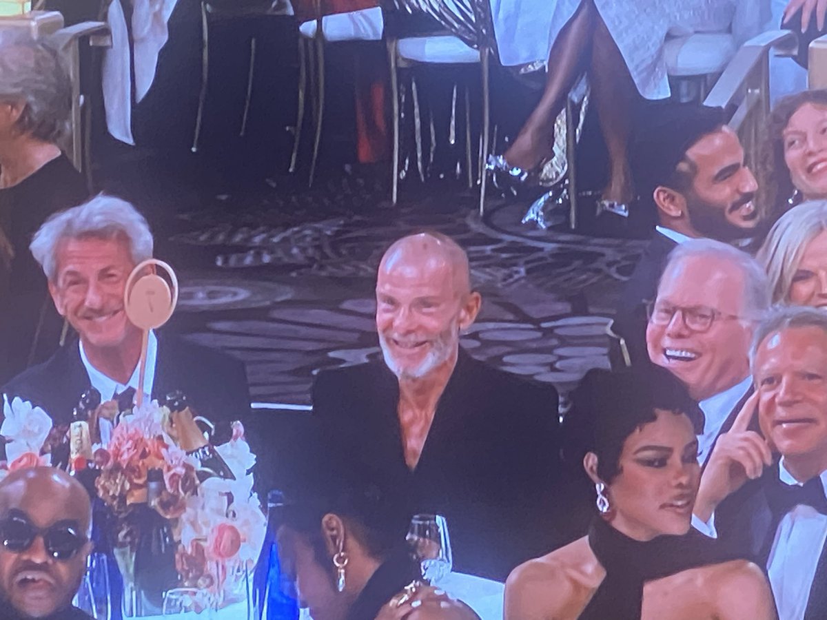 ditzkoff's tweet image. Lockjaw at Zaslav’s table, of course