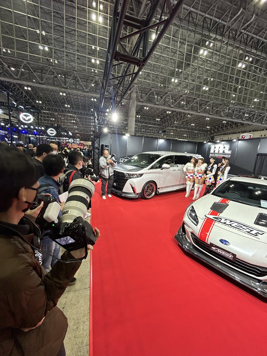 HubAutoJapan's tweet photo. HAR初の東京オートサロン、
搬入から搬出までの4日間が無事に終了しました。
そして、これまで準備を続けてくれたスタッフや、お手伝いしてくれた仲間たちにも心から感謝します。本当にありがとうございました。#TAS2026 
#東京オートサロン2026 
#シーウエスト
#HubAutoJapan
#harperformance https://t.co/s22xJfwMC5