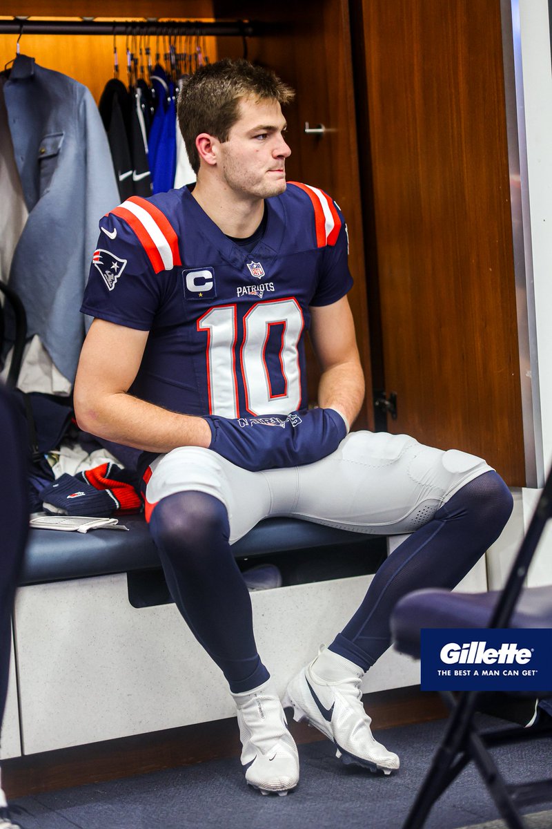 Patriots's tweet image. First playoff game @DrakeMaye2 🍴