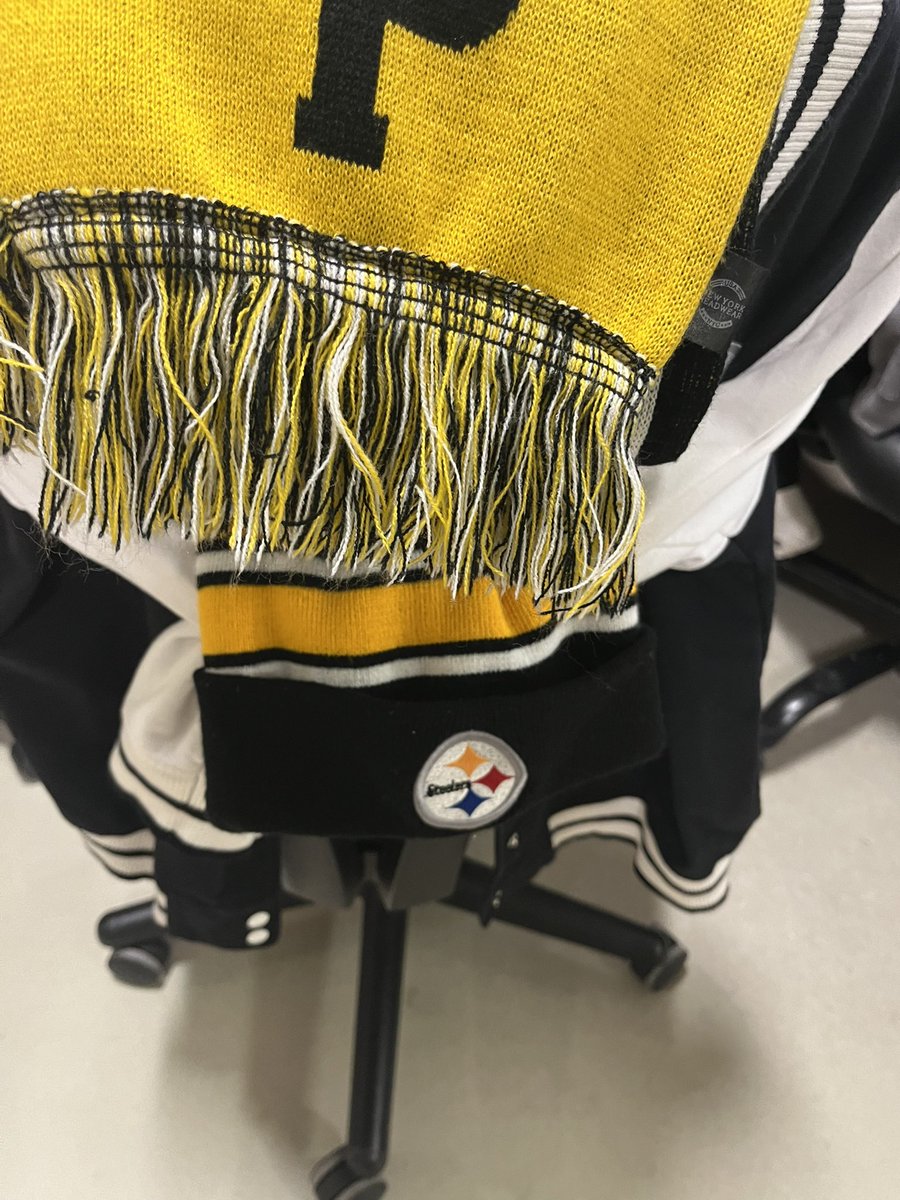 Chapter 59 loading (1/12) ….all I want for my birthday is a Steelers win tomorrow!
#CapricornSeason♑️
#HereWeGo