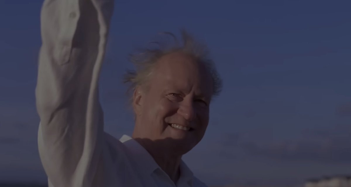 FilmUpdates's tweet image. Stellan Skarsgård wins Best Supporting Actor at the #GoldenGlobes for ‘SENTIMENTAL VALUE’