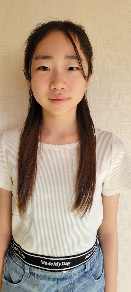 hiinya0612's tweet photo. 今日は成人の日。
いつか私も素敵な大人になるために一歩ずつ進むよ✨
「レボリスト」って知ってる?
未来のビジョンを描いて自ら動く人、
なんだってー。
私の表現が誰かの力になる「ONE ACTION」になるように、はじめの一歩すみだすぞ👣
#成人の日
#レボリスト
#ONEACTION
#モデル
#ダンサー https://t.co/C3jCThYPTK