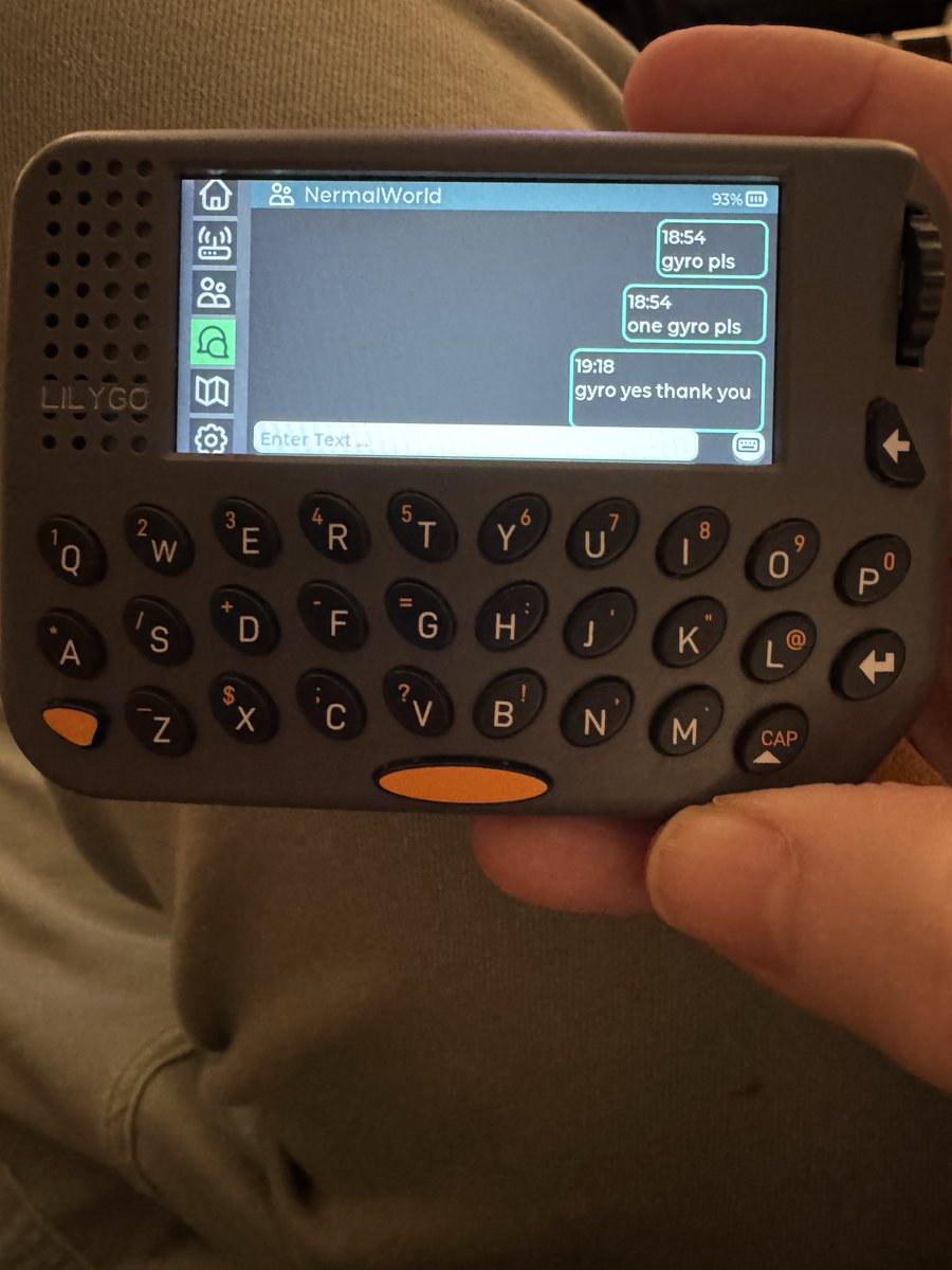 Macintosh Librarian tweet media