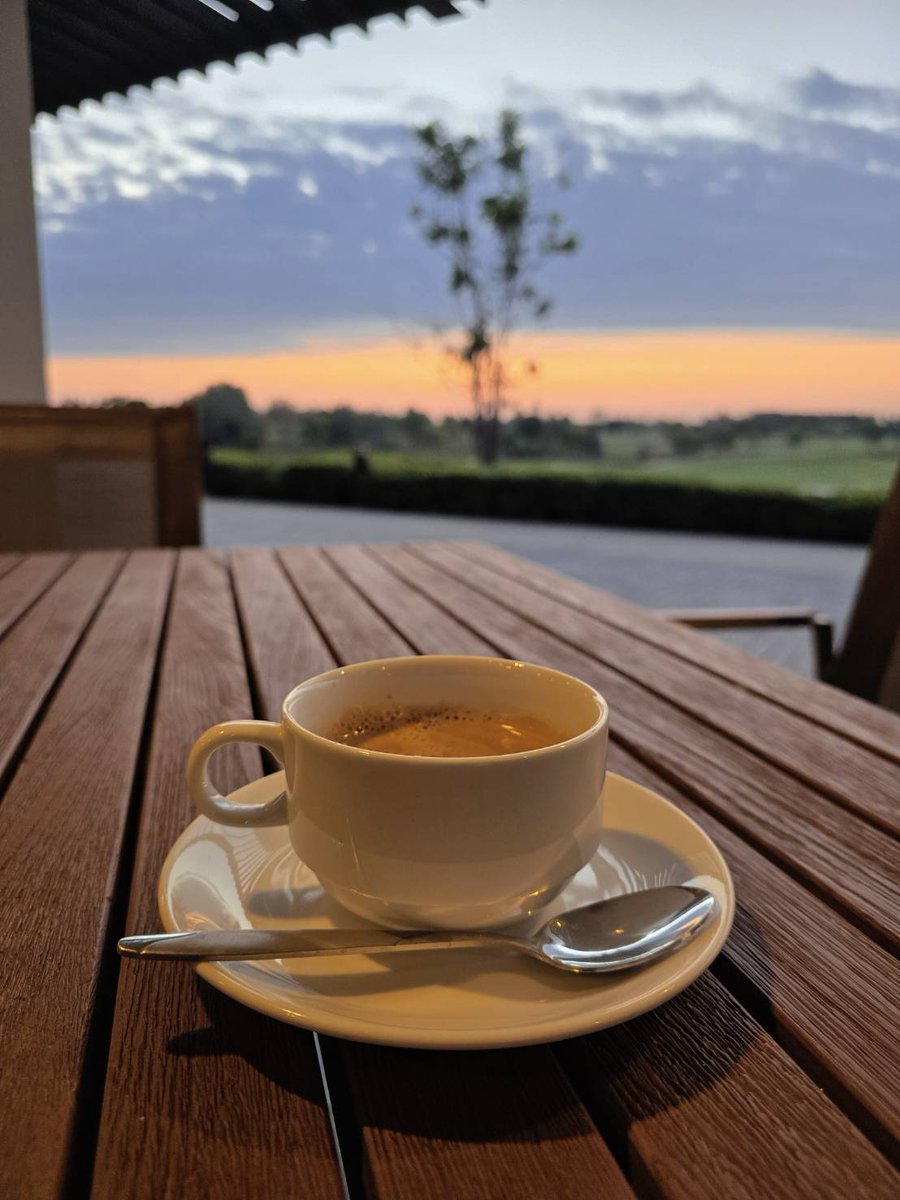 Gd.Morning krub☕️ #เรียลชาย #เรียลทำงาน #ชายเดี่ยวกทม #รัชดา #รัชโยธิน