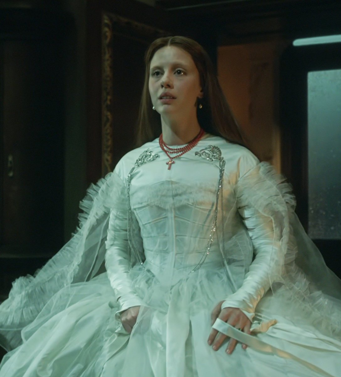 aquila 🦋☁️ (@belllmonts) on Twitter photo 