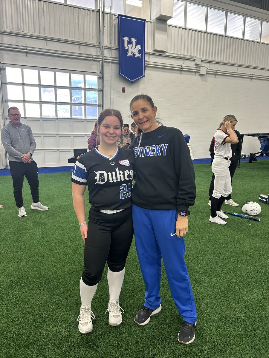 Madeline Pochos 2029 tweet media