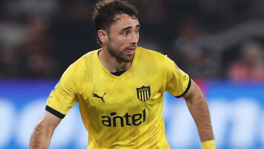 brunocassucci's tweet image. Corinthians negocia com lateral-direito uruguaio Pedro Milans

ge.globo.com/futebol/times/…