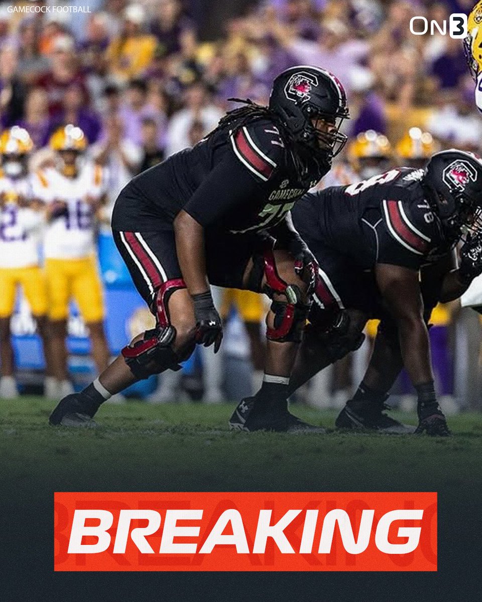 TransferPortal's tweet photo. NEW: South Carolina OL Jatavius Shivers has entered the NCAA transfer portal, @PeteNakos reports. 

https://t.co/kSYG7dYADj https://t.co/n8tmaTWy5g