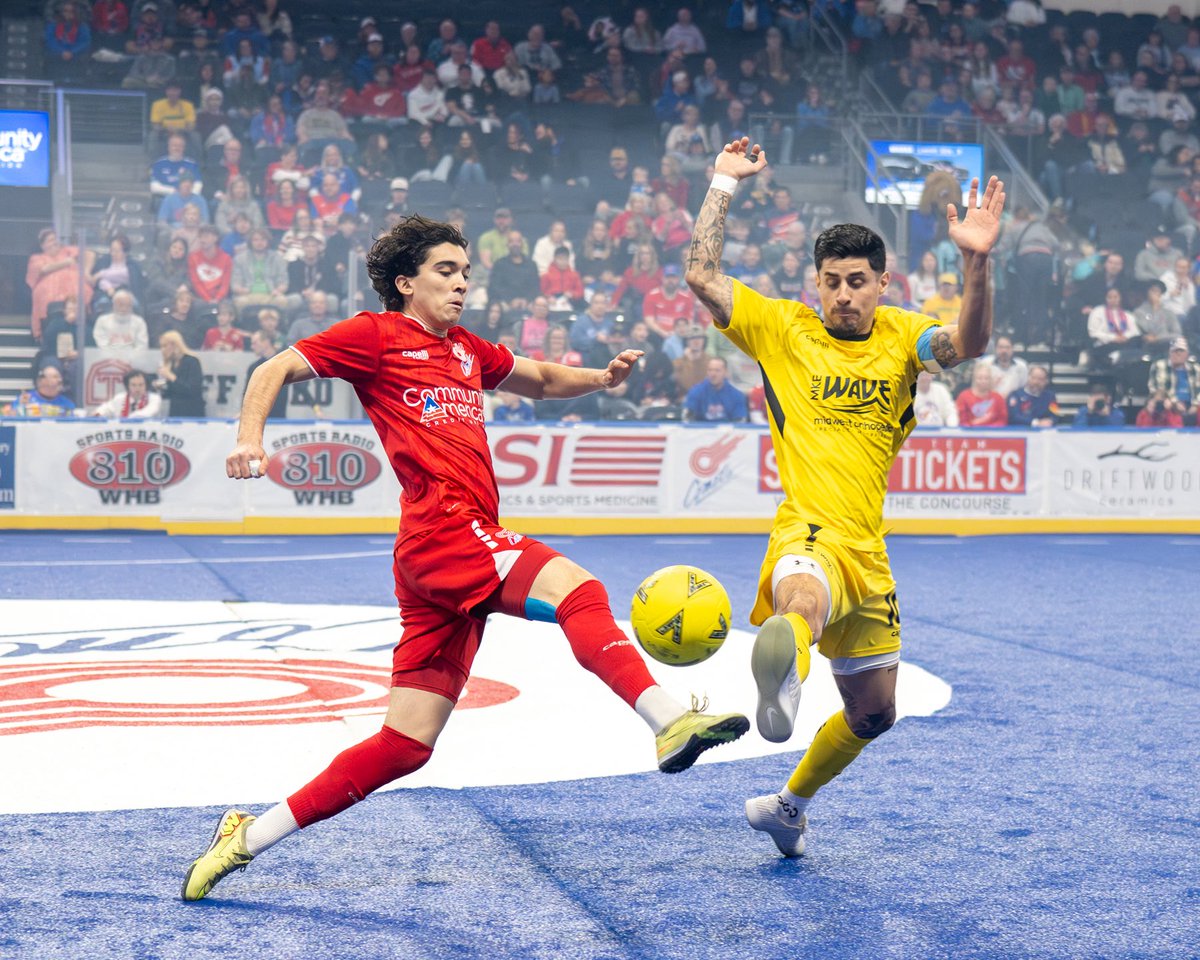 KCComets's tweet photo. A comeback that wasn’t mean to be. Full recap below ⬇️ 

📰 https://t.co/xmsexkEIRj https://t.co/EcBZV69sJu