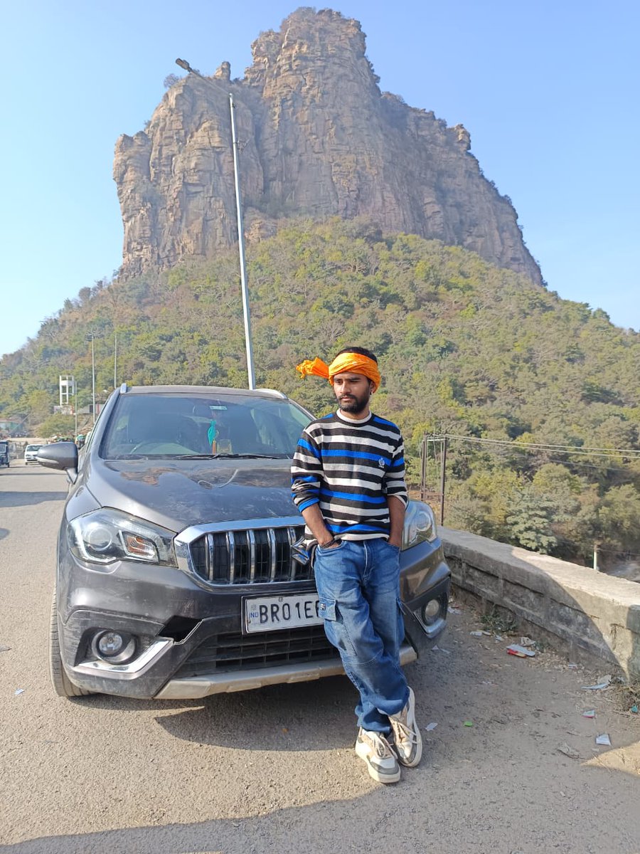 MasoorLal's tweet photo. Shooting Wrap Fun Time 😊
#shooting #wrap #actor #funtime #mountains #scross #Bollywood #x https://t.co/XyUizM1NBM