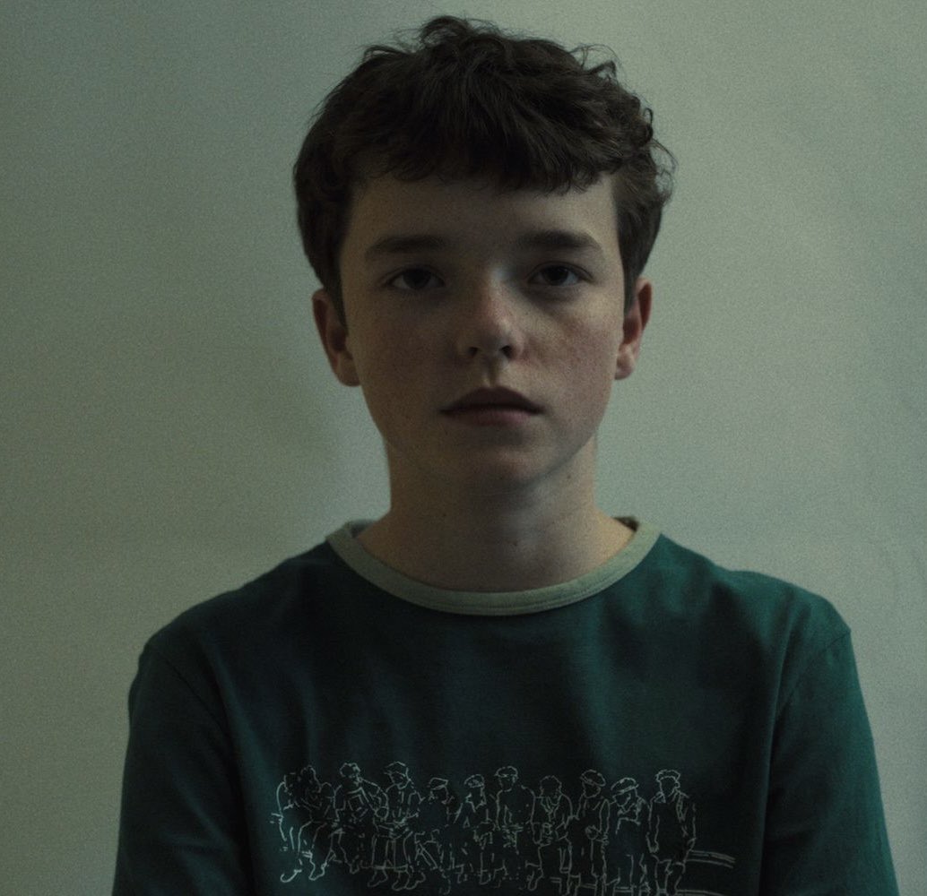 FilmUpdates's tweet image. Owen Cooper has now won the Emmy, Golden Globe and Critics Choice for his performance in ‘ADOLESCENCE’

He is only 16 years old.