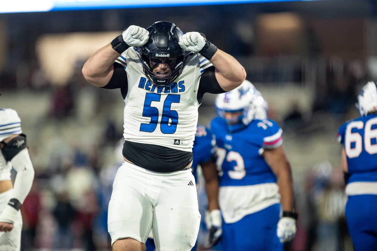 TimVerghese's tweet photo. BREAKING: Nebraska has landed a commitment from Iowa Western Community College DT Andy Burburjia

Disruptive interior defender totaled 18.5 TFLs and 12 sacks this fall for the Reivers

READ: https://t.co/oKax1bwlIb https://t.co/Qpl6LUc5e6