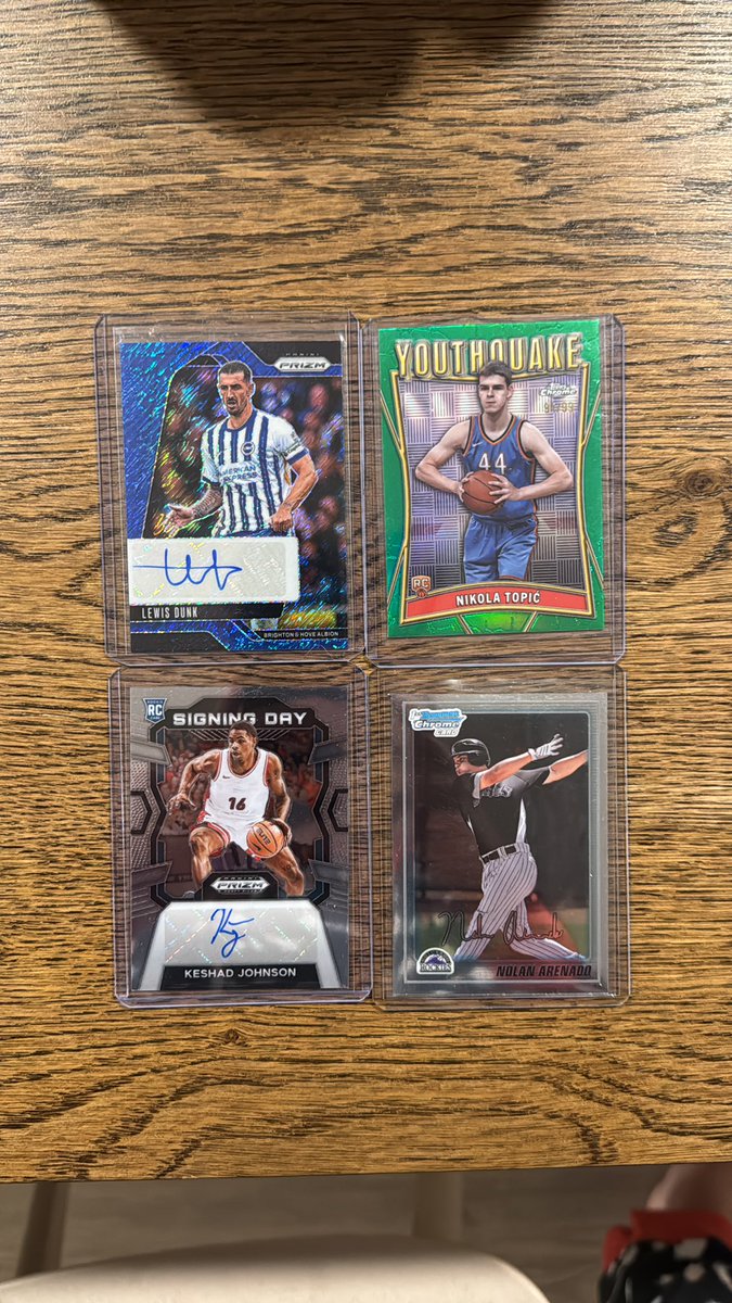 JacobSoo3's tweet image. Post 30: 0.75 each 
Topic /99
Arenado 1st bowman