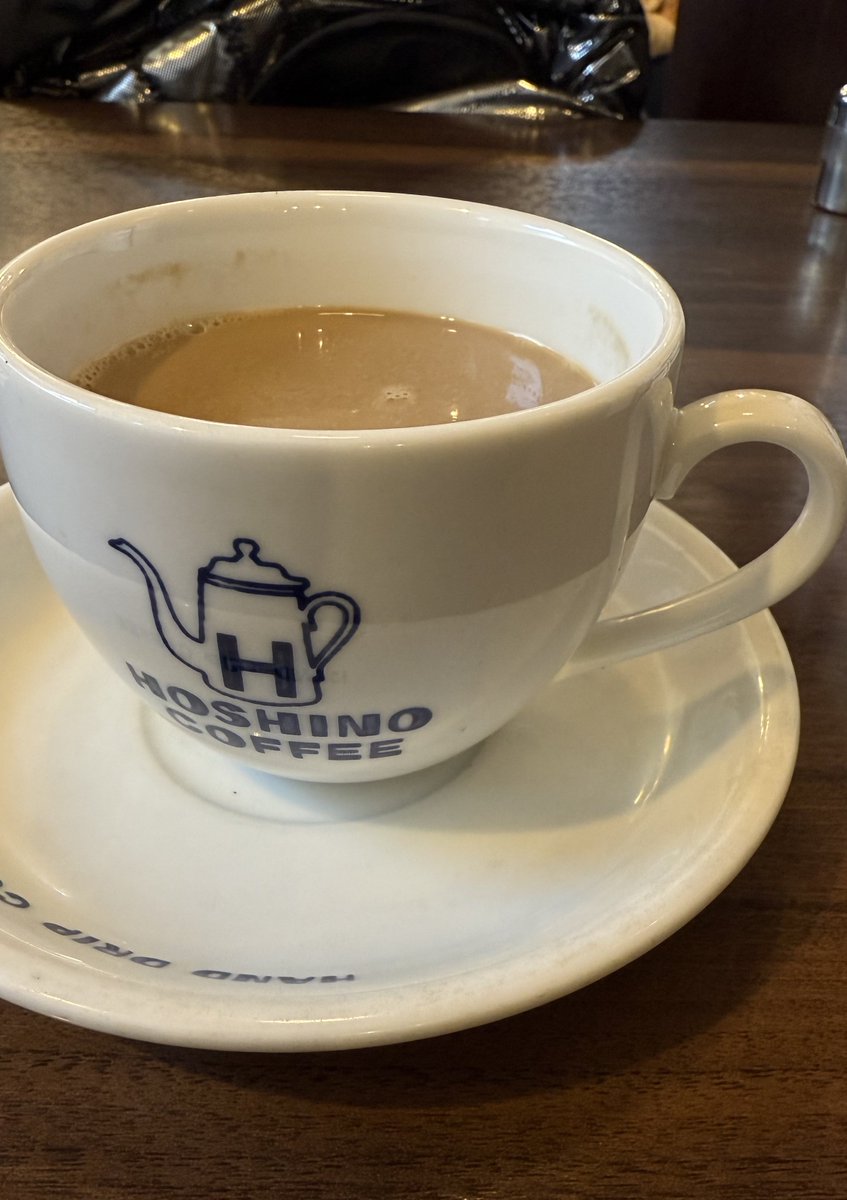 Rchan様 バイク前にカフェ☕️🥗🥪 でも…星野くん ☆おひとり様ですか？はい