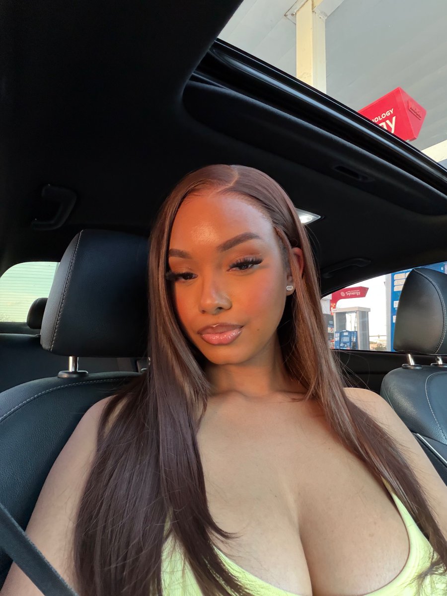 lani24kk's tweet image. need you all to myself