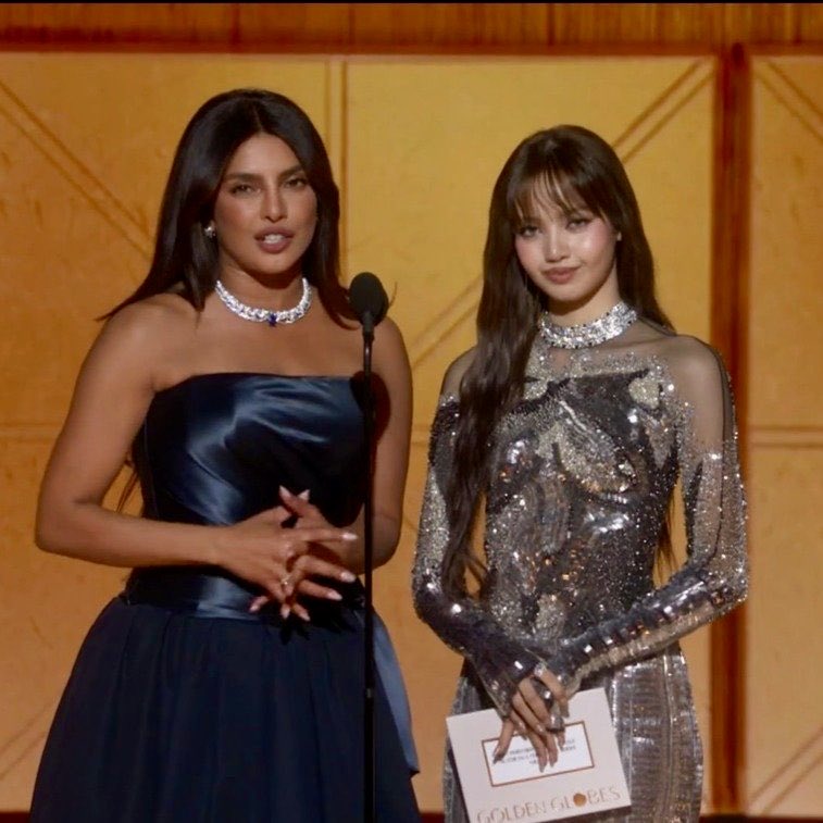 LiliesHome_'s tweet photo. Omggggggggg🩶🖤

PRESENTER LALISA MANOBAL
#LISAx83rdGoldenGlobes
#GoldenGlobes @goldenglobes 
#LalisaManobal #LISA #LALISA
@wearelloud🧁🌐 https://t.co/cch2IxrGfh