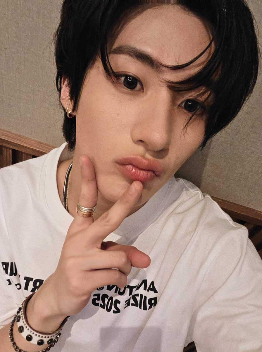 riize_archives's tweet photo. 260112 #ANTON weverse post https://t.co/2wjT6UJ9Kd